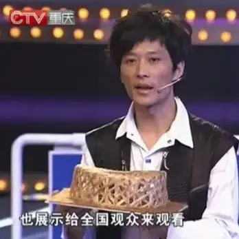 他为人类头发基因文化开辟出了一片新的天地，让世界看中国不再是一句空话！ 配图