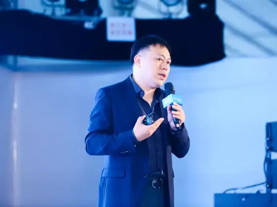 产品经理大会丨虞坚：2019全球及中国美妆市场最新机会看这里！ 配图